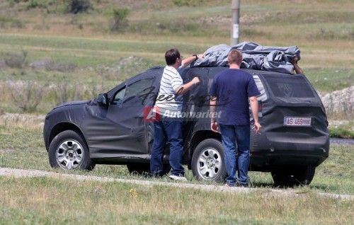 Le SUV de Dacia surpris en plein test