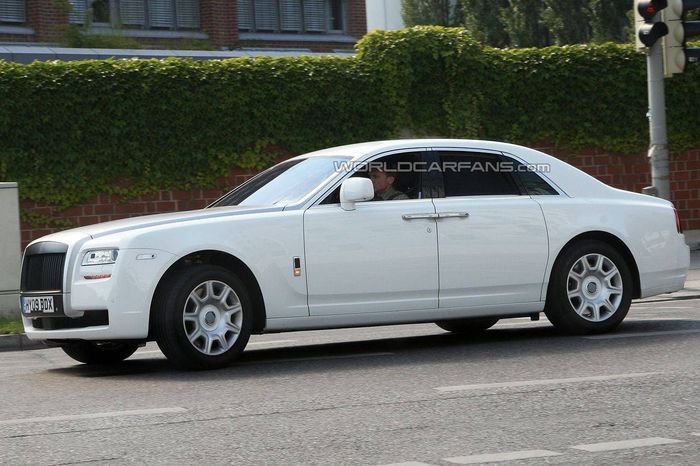 Rolls Royce Ghost Almost Naked Shocking Blog Automobile