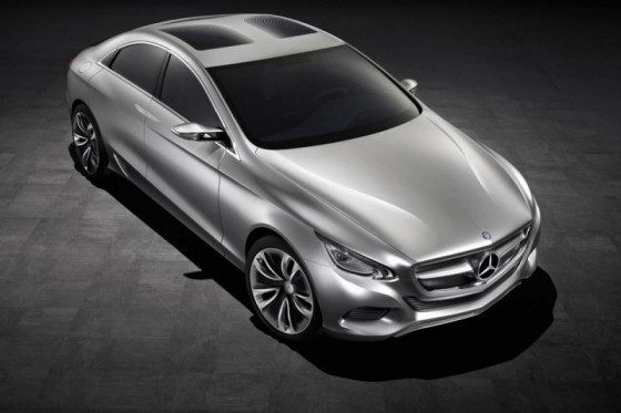 Mercedes F800 Concept 15 560x373 Mercedes F800 Style : Spirit of the CLS 