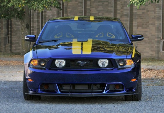 FordustangBlueAngelsEdition 02 560x387 Ford Mustang Blue Angels Edition : Only one     (vidéo) 