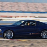 Mustang shelby 1000.7 200x200 Ford Mustang Shelby 1000 : La très bonne moyenne... (vidéos) 