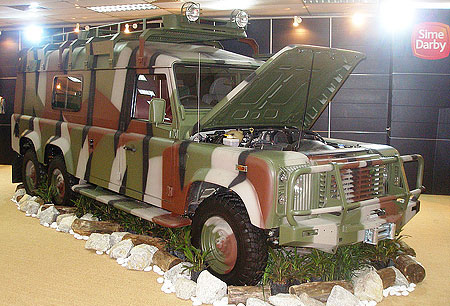 Un Land Rover Defender 6×4 pour l’armée