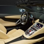 Aventador roadster.9 150x150 Nouvelle Lamborghini Aventador LP700 4 Roadster : Bestialement réussie (galerie)