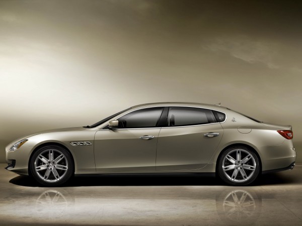 Maserati Quattroporte 2013 : Il lusso italiano  (vidéos)