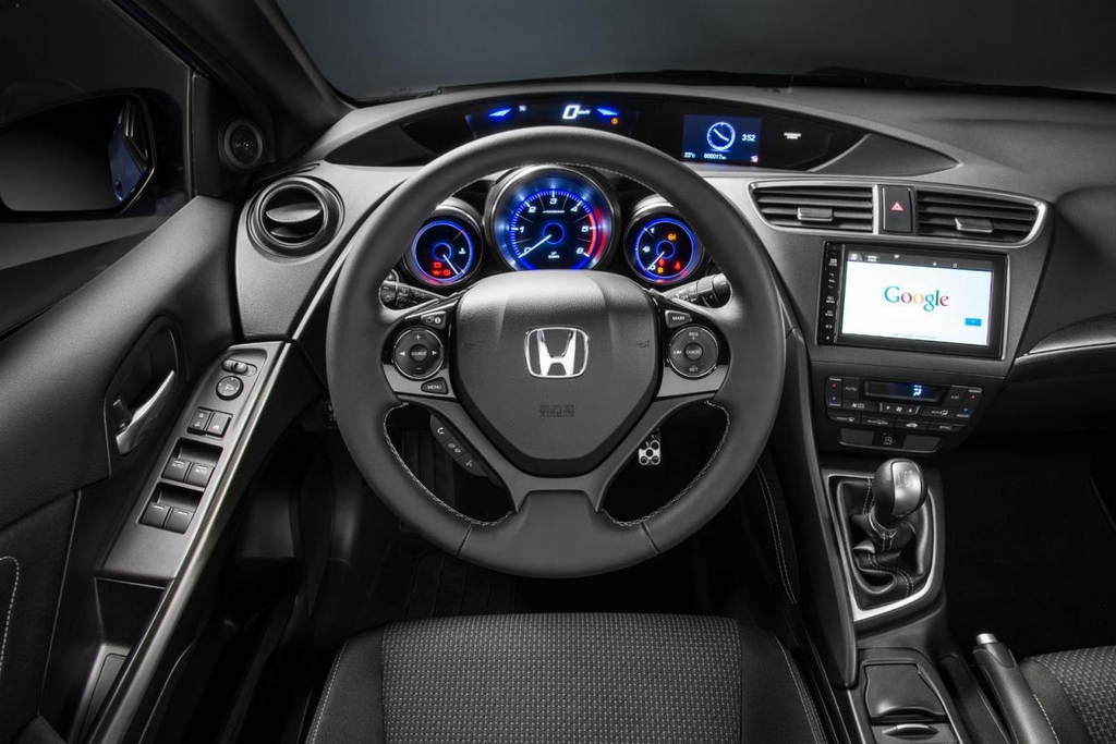 Honda news - Page 3 Honda-Civic-restylée-2015.13