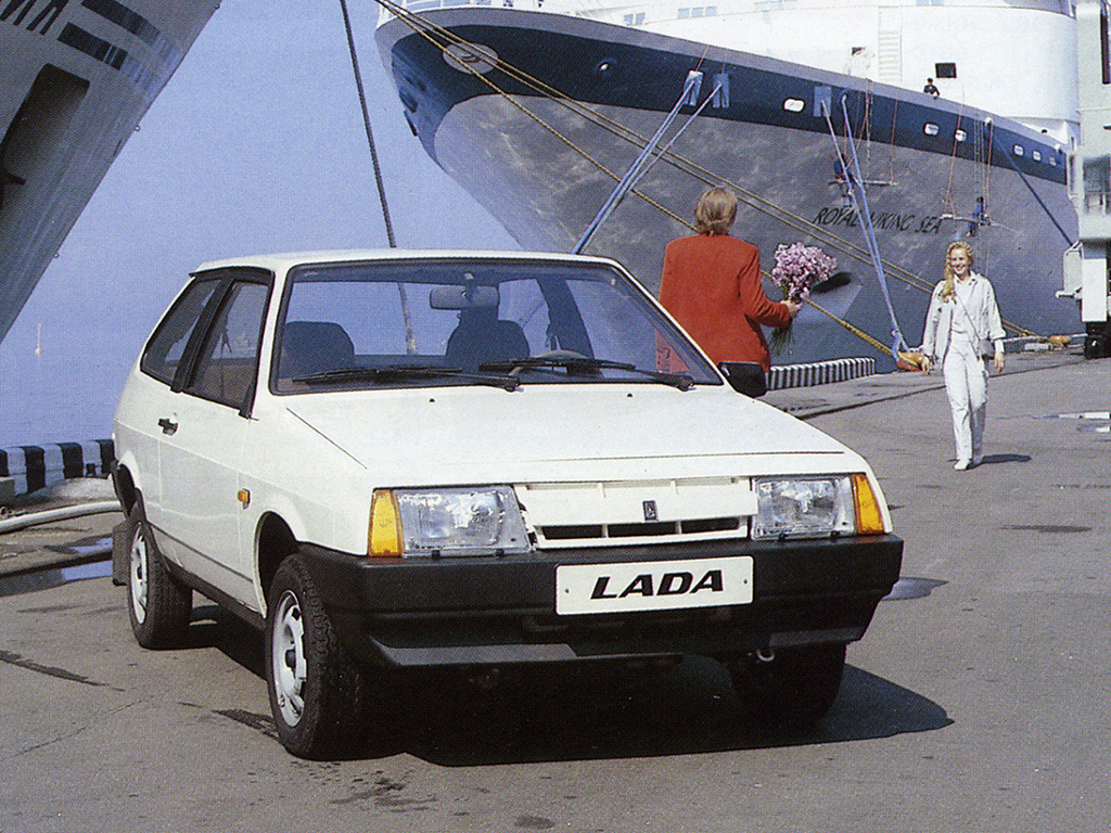 Шильдики lada samara