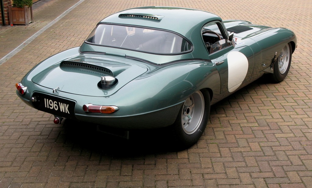 Jaguar e type lightweight